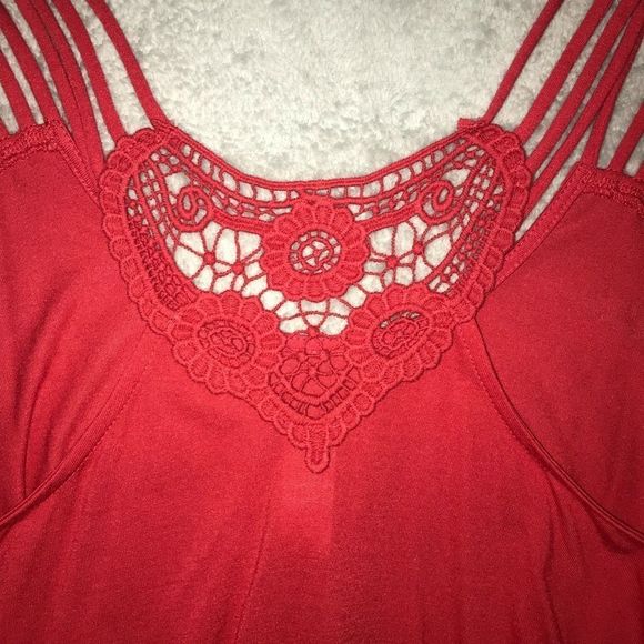 LIKE NEW No Boundaries Red White Tank Top Medium M - Picture 6 of 11